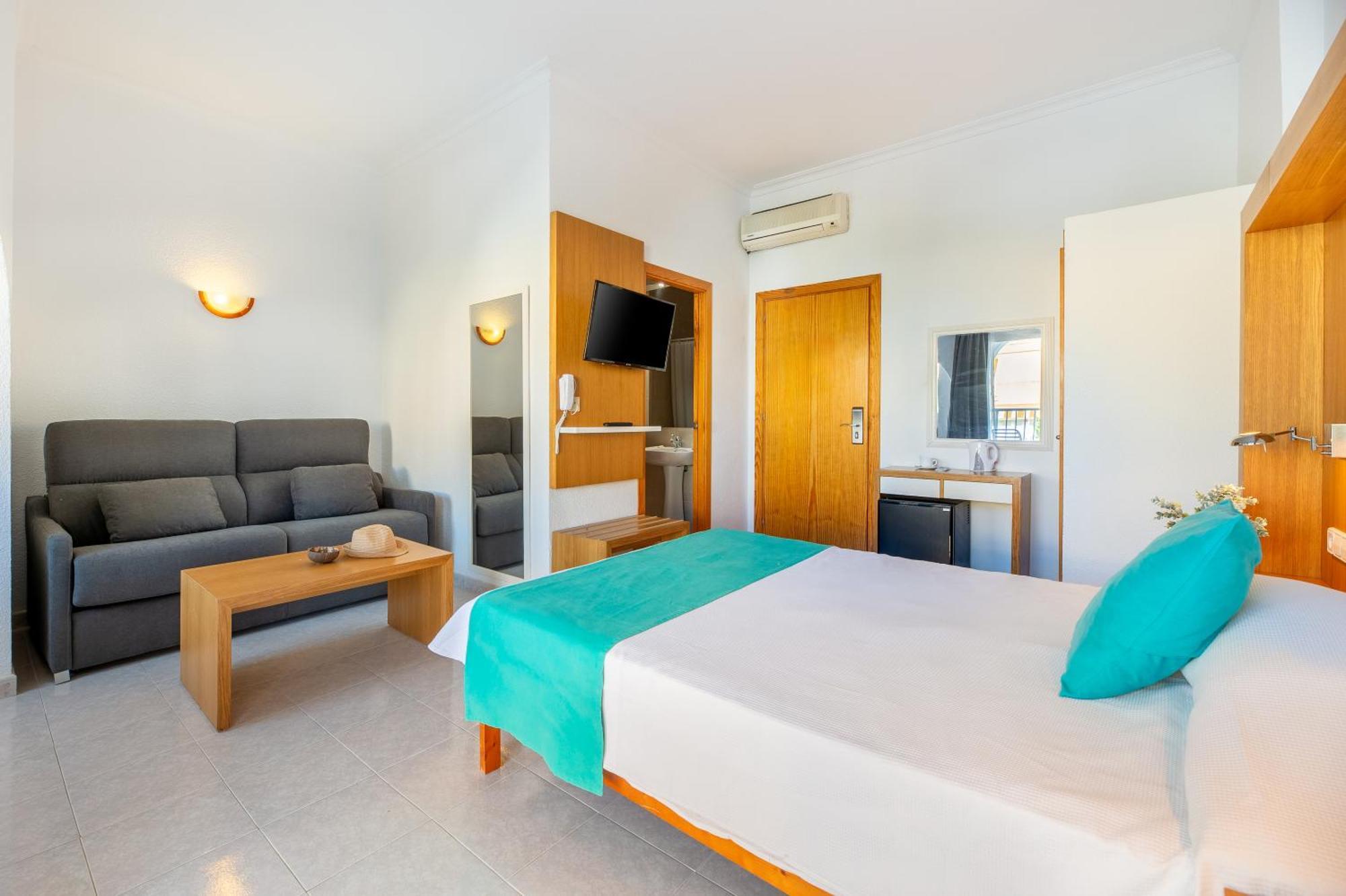 Hotel Apartamentos Vibra San Marino San Antonio  Bagian luar foto