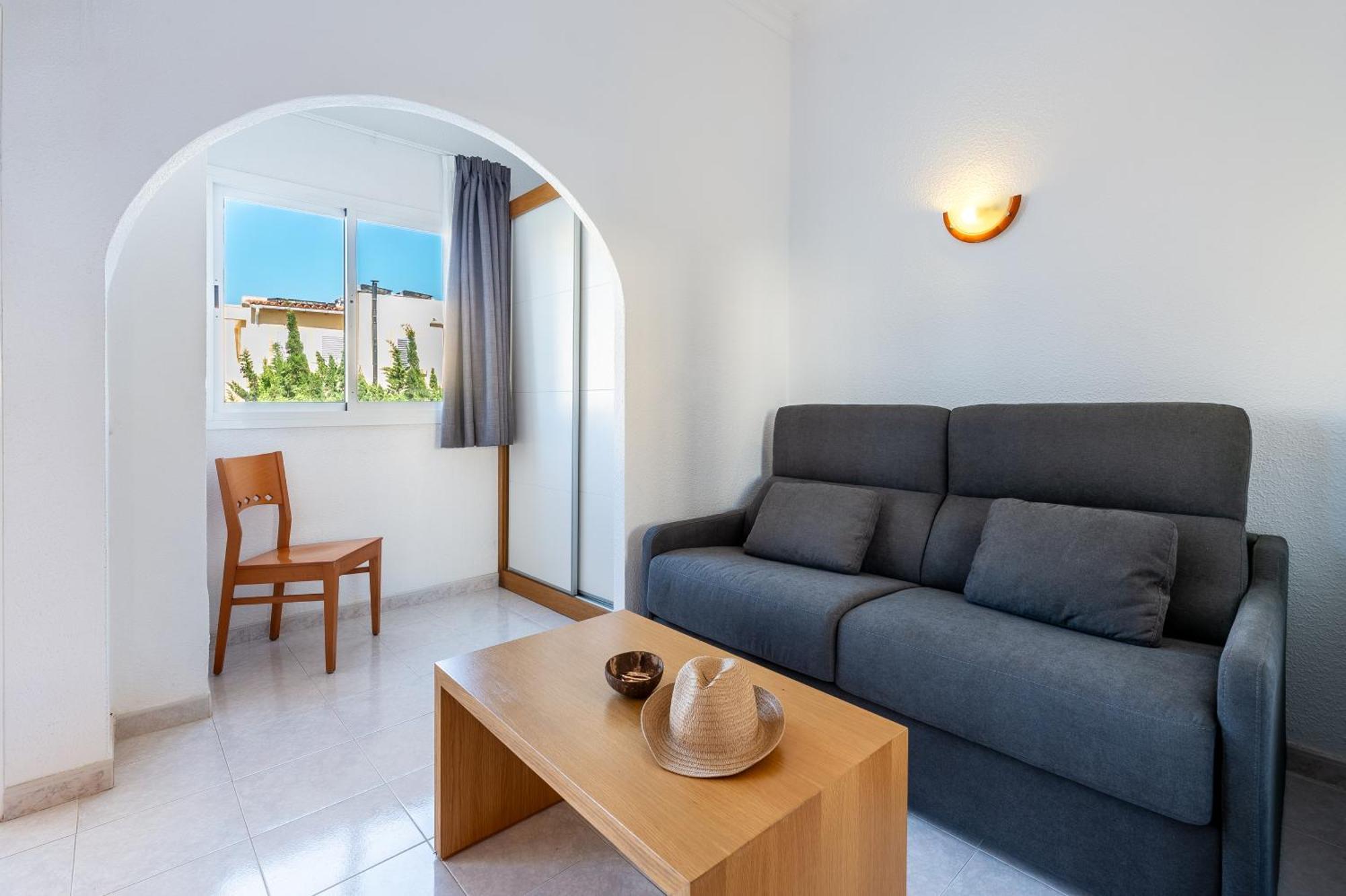 Hotel Apartamentos Vibra San Marino San Antonio  Bagian luar foto